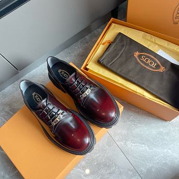  TOD'S 007