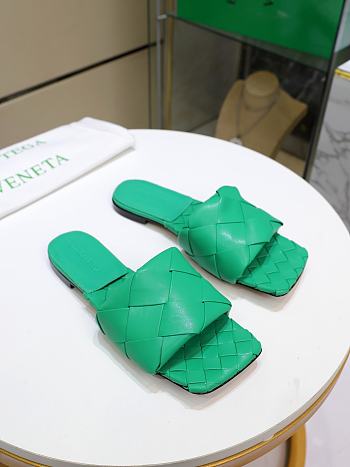 Bottega Veneta Sandal 019
