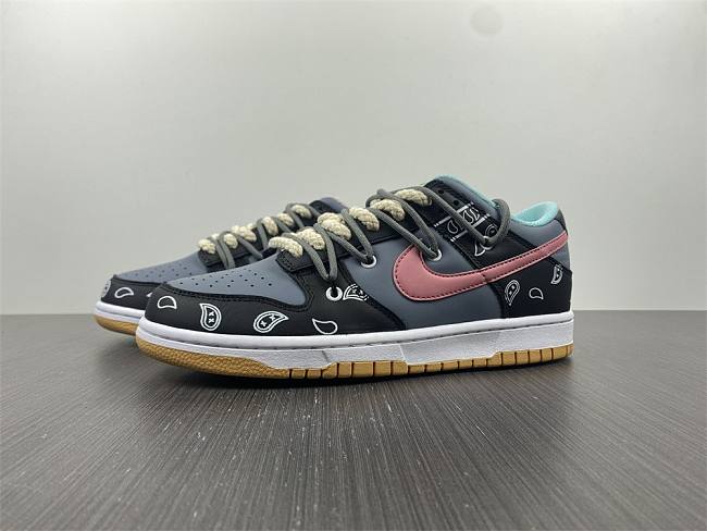 Nike Dunk Low SE FREE 99  - 1