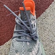 Yeezy Boost 350 V3 Runner - 4