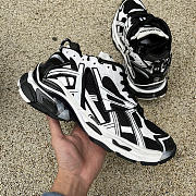 Balenciaga Runner White Black White 677403W3RB29010 - 6