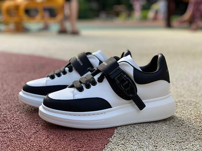 Alexander McQueen 036 - 1