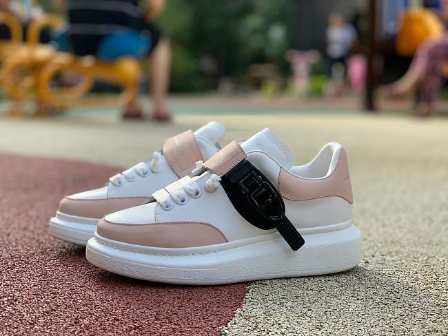 Alexander McQueen 037 - 1