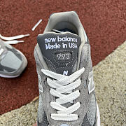 New Balance 993 Made in USA 'Grey White' MR993GL - 4