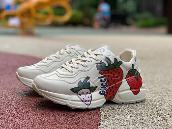 Gucci Women’s Rhyton sneaker With Gucci Strawberry