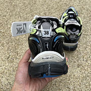 Balenciaga Decks the Runner Sneaker in Hi-Vis Hues 211112ss0816 - 4