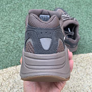 adidas Yeezy Boost 700 V2 Mauve GZ0724 - 3