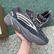 adidas Yeezy Boost 700 V2 Mauve GZ0724 - 5