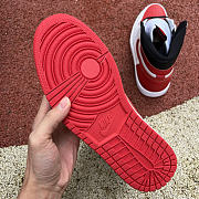 Jordan 1 Retro High OG Heritage  555088-161 - 3