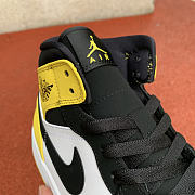 Nike Air Jordan 1 Mid Yellow Toe 852542-071 - 6