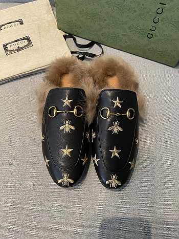 Gucci 032