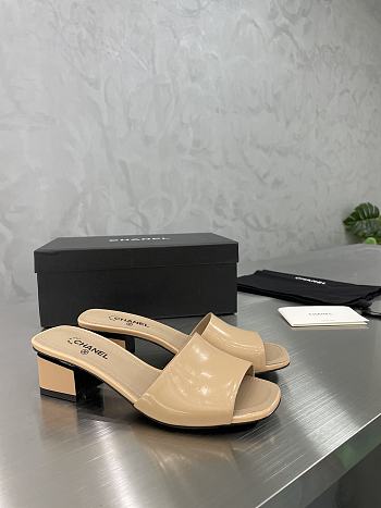 Chanel Low 32 