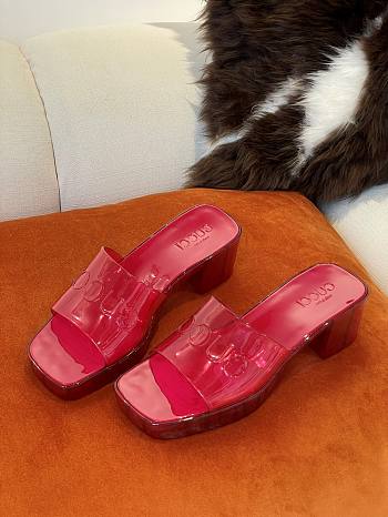 Gucci slide sandal red