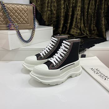 Alexander McQueen 042