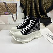 Alexander McQueen 043 - 1