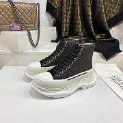 Alexander McQueen 045 - 1