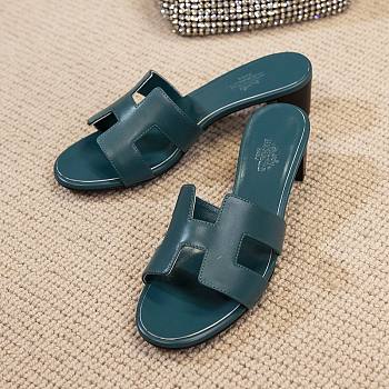 Oasis sandal 03