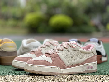 Fendi Match Low tops in pink suede