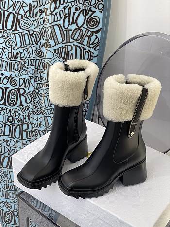 BETTY RAIN BROWN BOOT 04