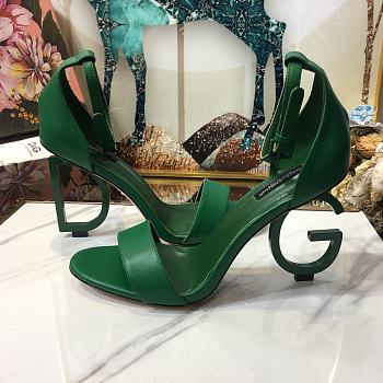 Calfskin nappa sandals with DG heel 03