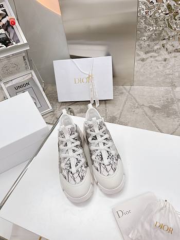 D-CONNECT SNEAKER 06