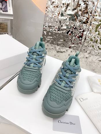 D-CONNECT SNEAKER 011