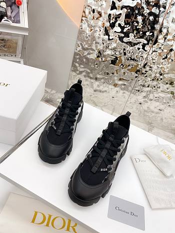 D-CONNECT SNEAKER 018