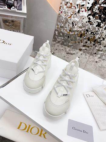 D-CONNECT SNEAKER 019