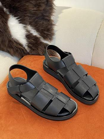 Fisherman Sandal in Leather Black