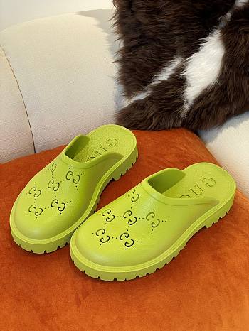 GG slip-on sandal 02