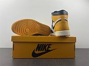 Air Jordan 1 High OG “Taxi” 555088-711 - 2