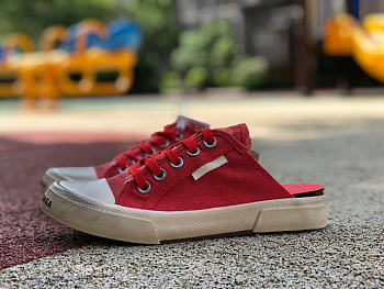 PARIS TRAINERS MULE RED