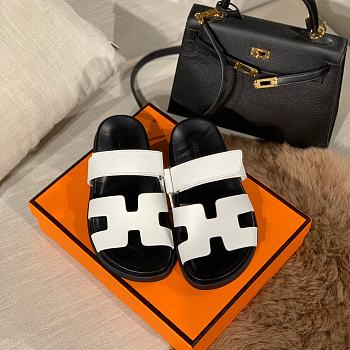 Electric sandal 01