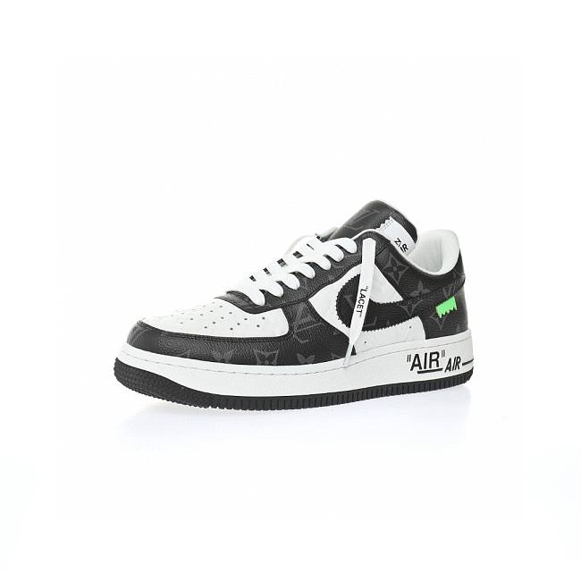 LOUIS VUITTON AND NIKE “AIR FORCE 1” BY VIRGIL ABLOH 07 - 1
