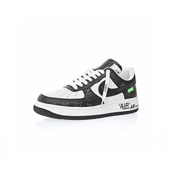 LOUIS VUITTON AND NIKE “AIR FORCE 1” BY VIRGIL ABLOH 07