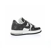 LOUIS VUITTON AND NIKE “AIR FORCE 1” BY VIRGIL ABLOH 07 - 4