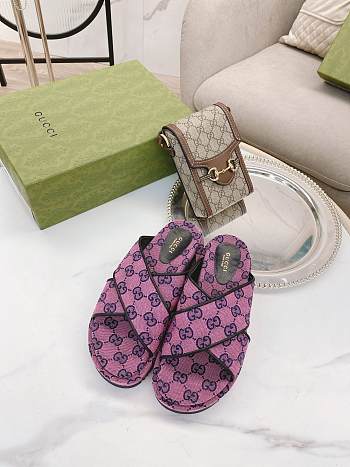 Women's platform slide sandal 19