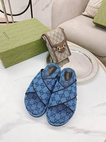 Women's platform slide sandal 23