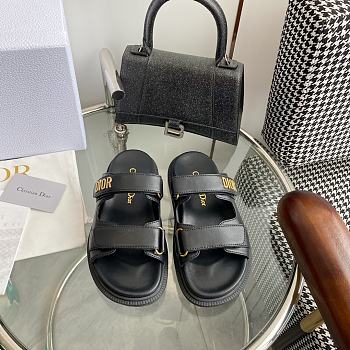 DIORACT SLIDE 05