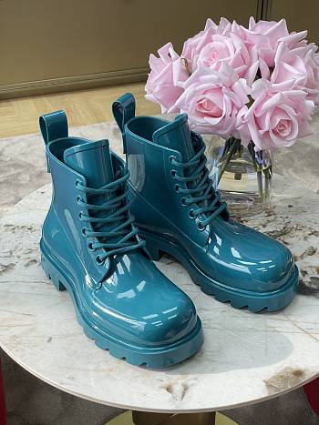 Bottega Veneta Stride 04