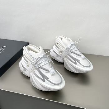 Leather Unicorn low-top sneakers 02