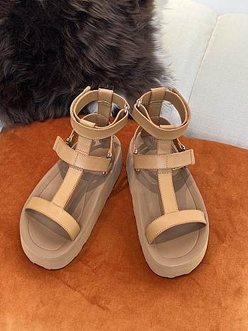 Enid sandal 02