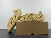 adidas Yeezy Foam RNR Desert Sand GV6843  - 4