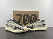 adidas Yeezy 700 v3 “Fade Salt” ID1674 - 4