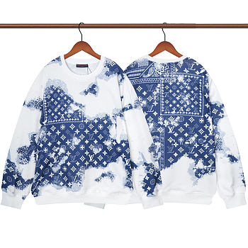 LV SHIRT MONOGRAM BANDANA CREWNECK