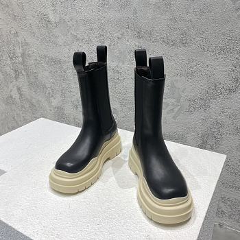 Bottega Veneta Flash high Chelsea Boot 06