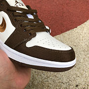 Jordan 1 Low SE Light Olive (W) DV0426-301  - 4