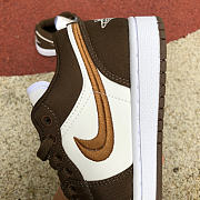 Jordan 1 Low SE Light Olive (W) DV0426-301  - 3