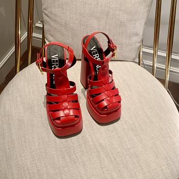La Medusa Platform Sandals 02