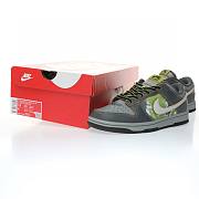 HUF × Nike SB Dunk Low  - 3